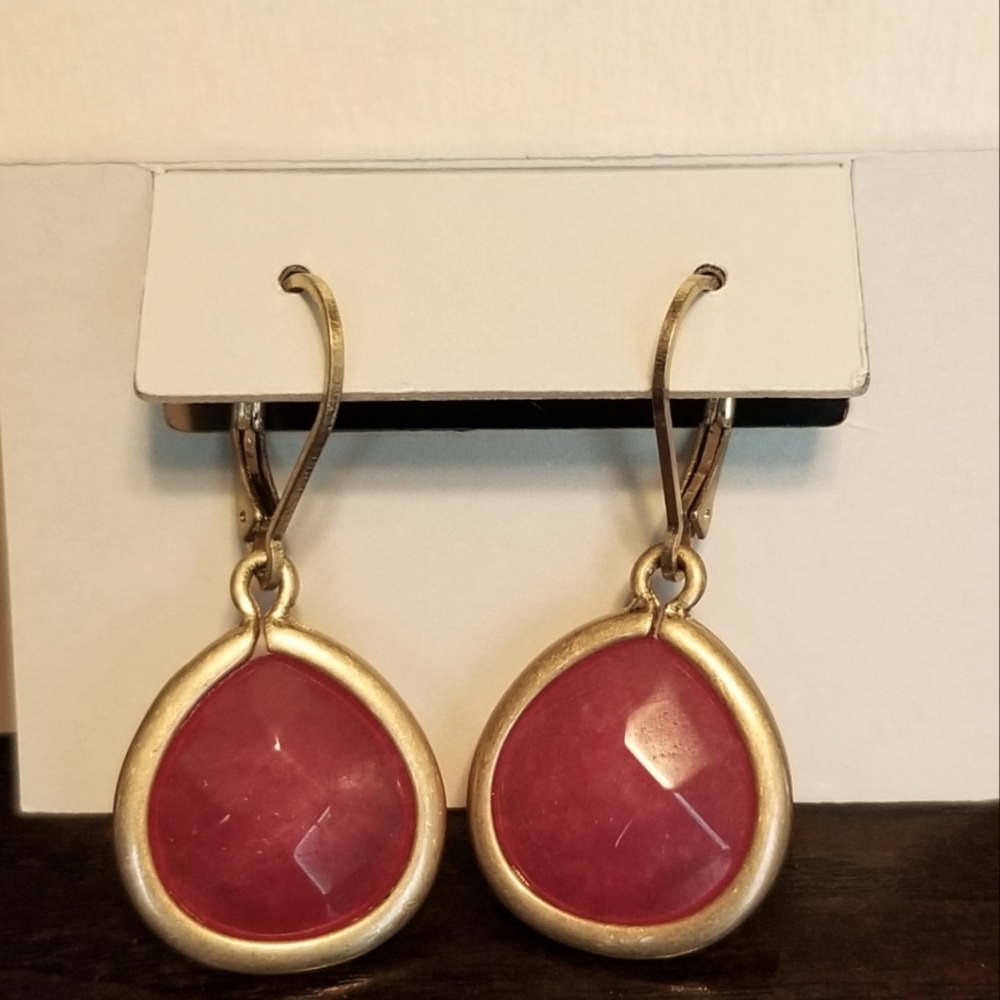 Matte Gold Ruby Red colored drop earrings.
